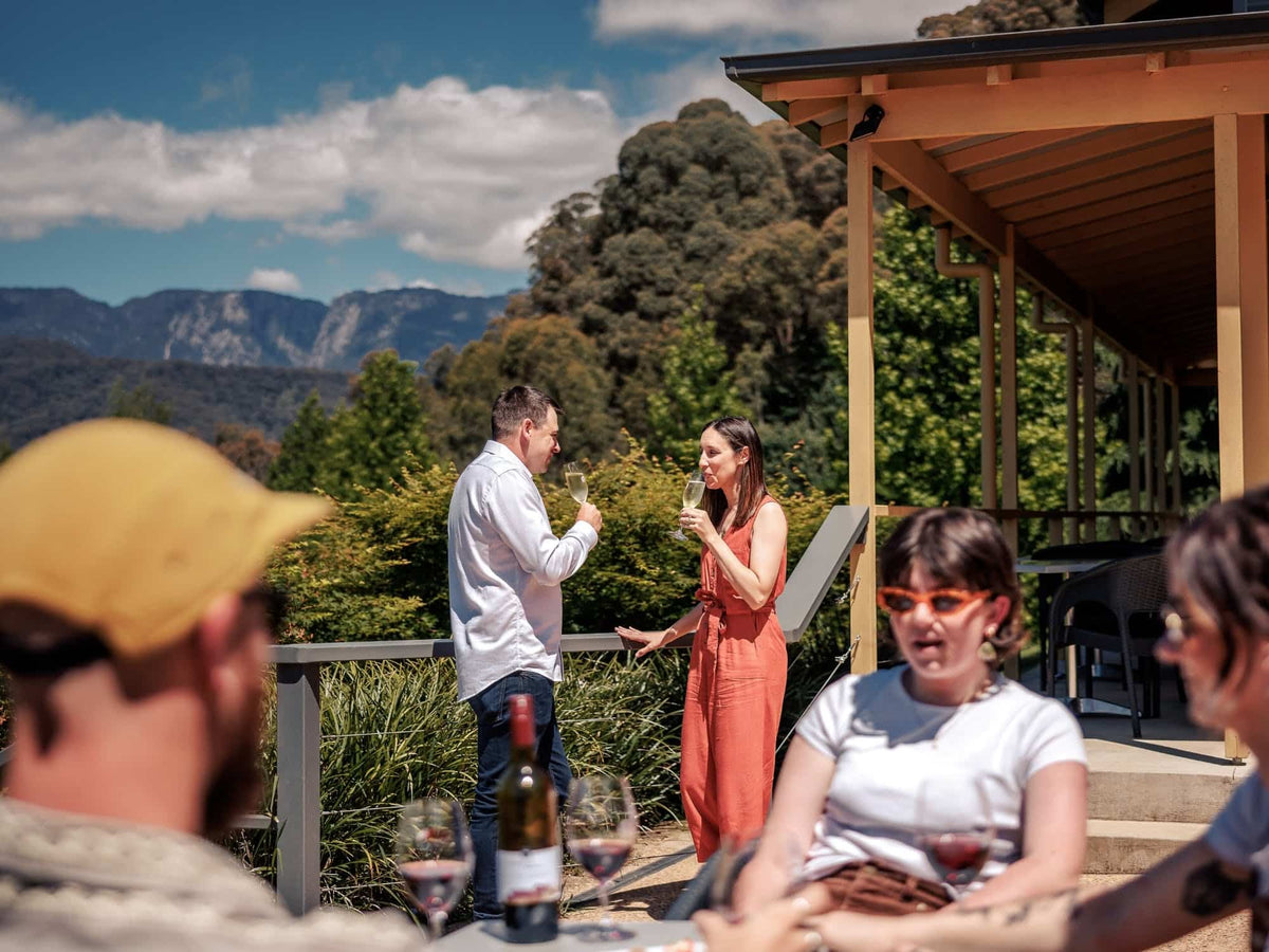 Ringer Reef Winery Porepunkah. Boutique, hand made Alpine Valleys wine